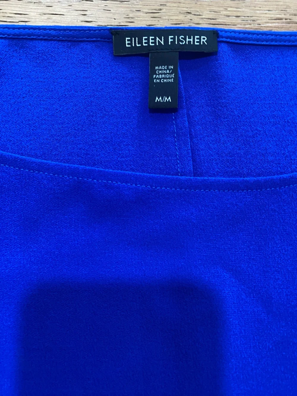 Eileen Fisher Royal Blue Long Slit Sleeve 100% silk Blouse size M VGUC